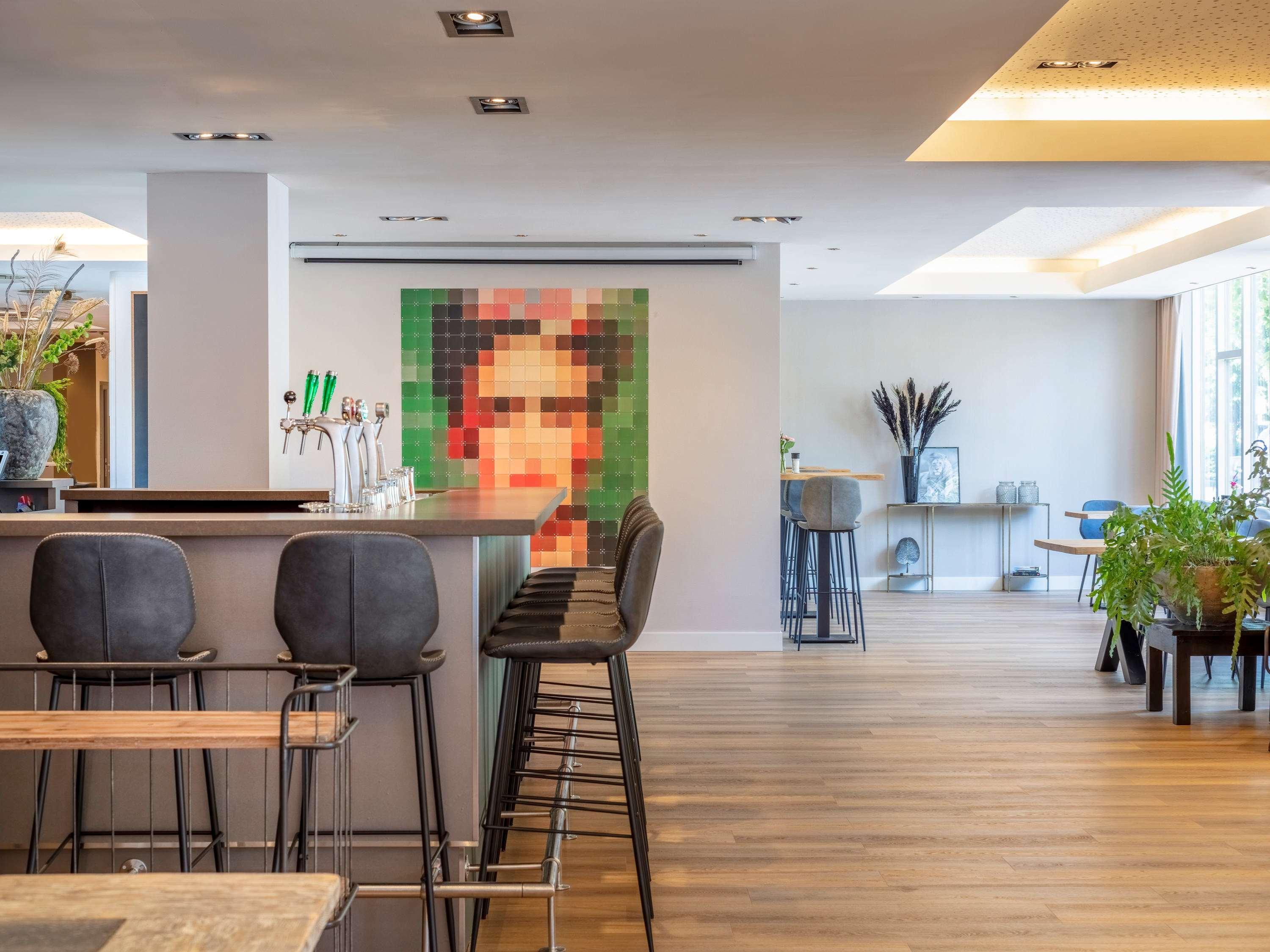 Ibis Hotel 3*